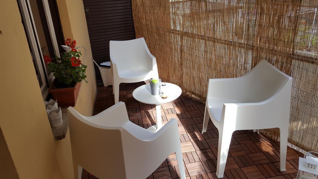 Domus Roma Hotel Exterior photo
